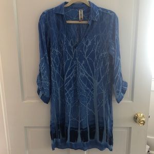 Long sleeve blue collared dress